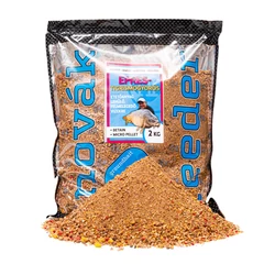 Novák 2kg Etetőanyag Epres-Tigrismogyorós