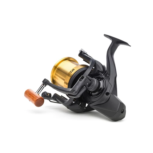 Daiwa 20 Emblem 45 SCW QD OT távdobó orsó
