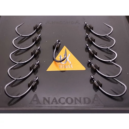 Anaconda Piercer CurveShank mikroszakállas