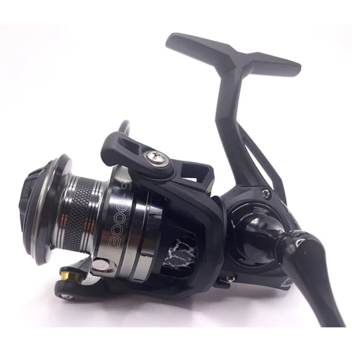 Iron Claw High-V² 3000S pergető orsó